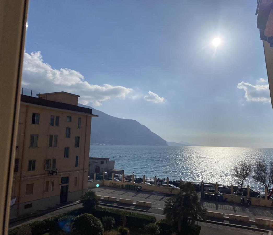 L'Aurora Guest House Castellammare di Stabia Exterior photo