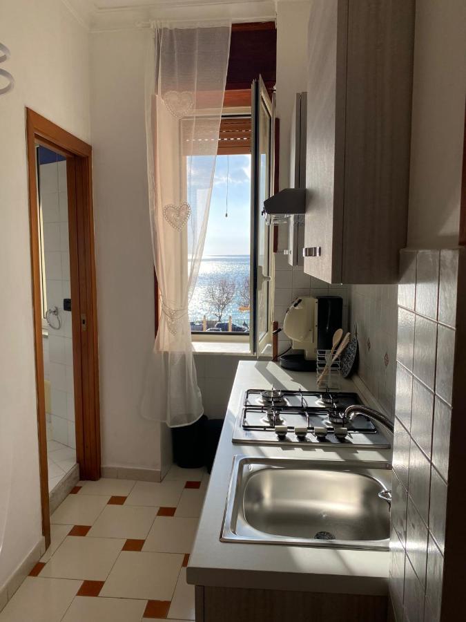 L'Aurora Guest House Castellammare di Stabia Exterior photo